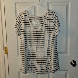 Torrid Girlfriend Heritage Slub V-Neck Tee
